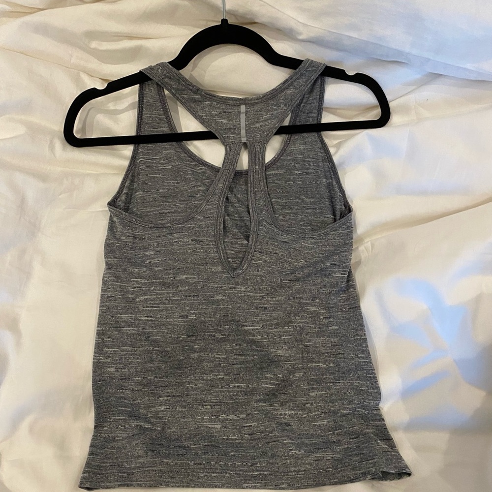 Exercise tank - Picture 2 of 2